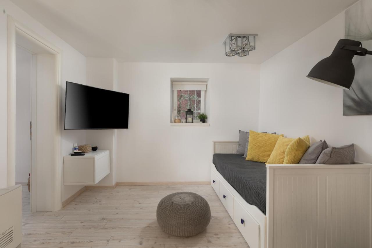 Apartment Coastal Villa 마카르스카 외부 사진