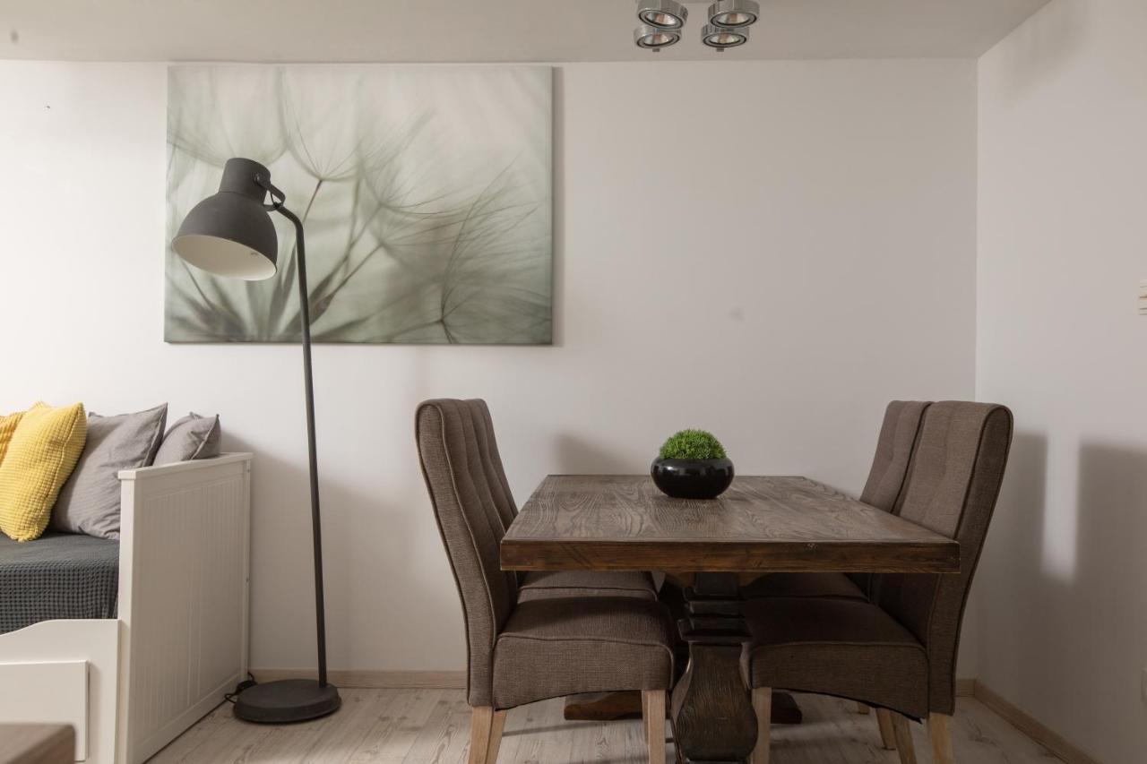 Apartment Coastal Villa 마카르스카 외부 사진