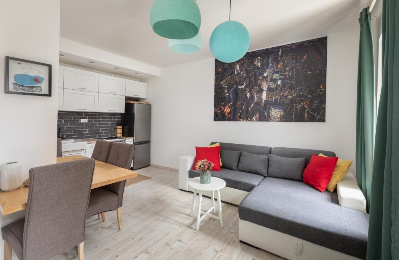 Apartment Coastal Villa 마카르스카 외부 사진